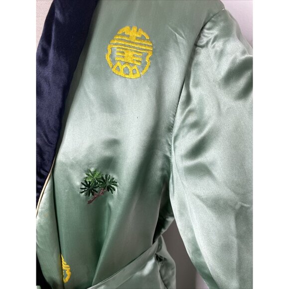 Vintage 100% Silk Kimono Robe Light Green Black XXL Embroidered Bird Floral Leaf - Picture 4 of 16